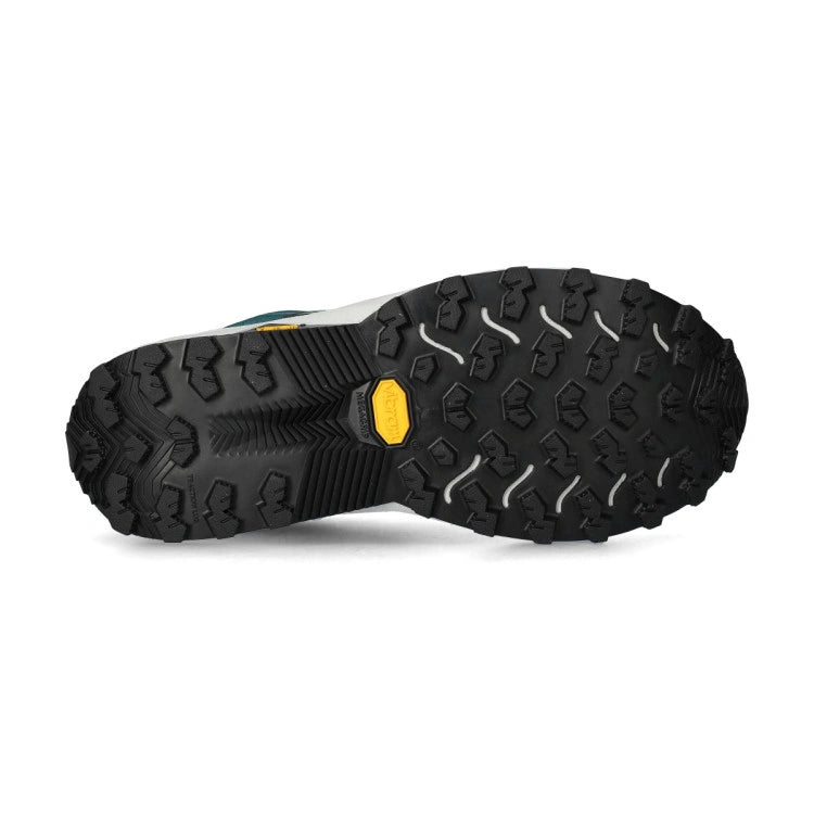 New Balance Rebel Trail